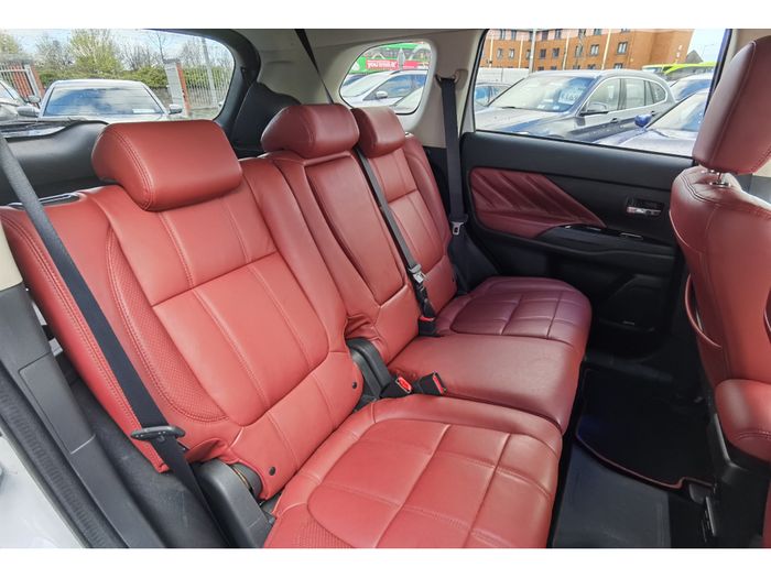 Mitsubishi Outlander 2018