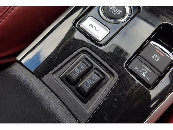 Mitsubishi Outlander 2018