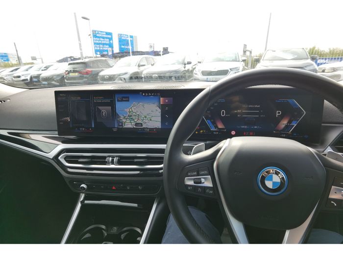BMW 3 Series 2023