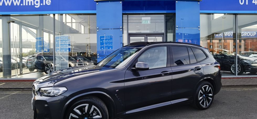 BMW iX3 2022