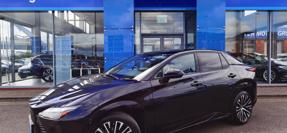 Lexus RZ 2024