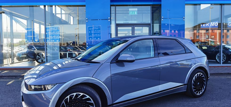 Hyundai Ioniq 2022