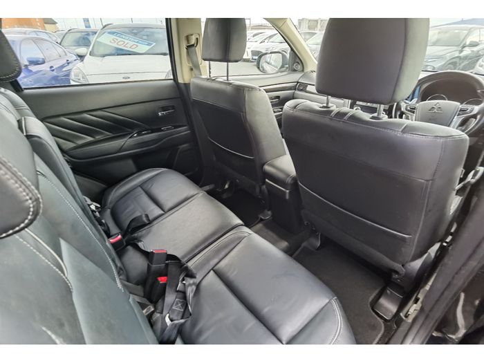 Mitsubishi Outlander 2018