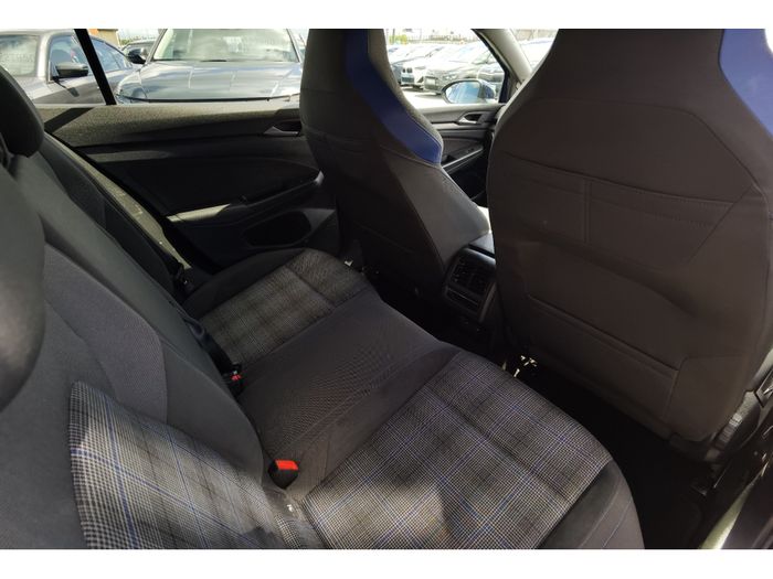 Volkswagen Golf 2022