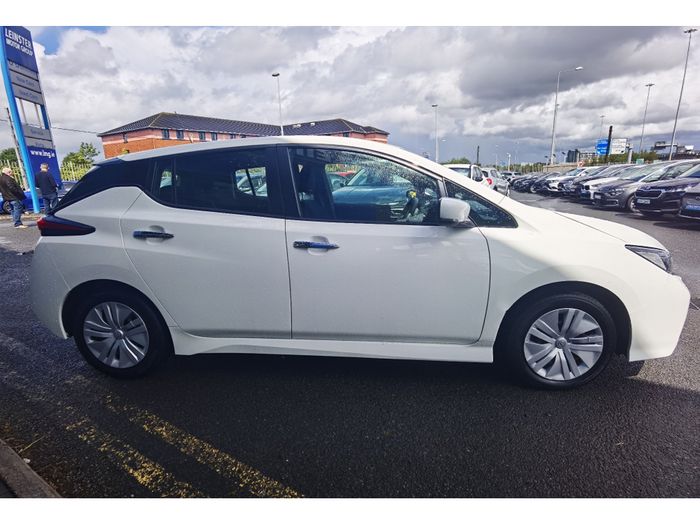 Nissan Leaf 2023