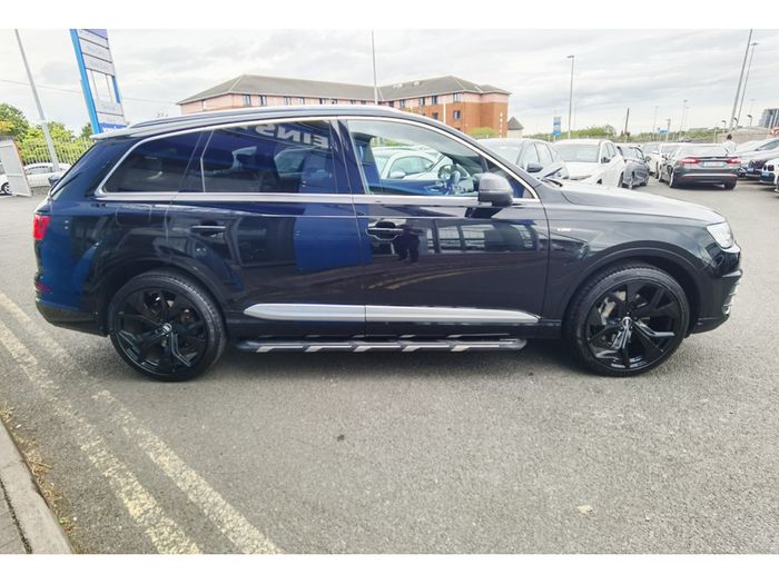 Audi Q7 2017