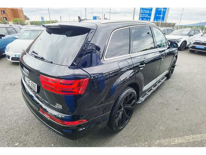 Audi Q7 2017