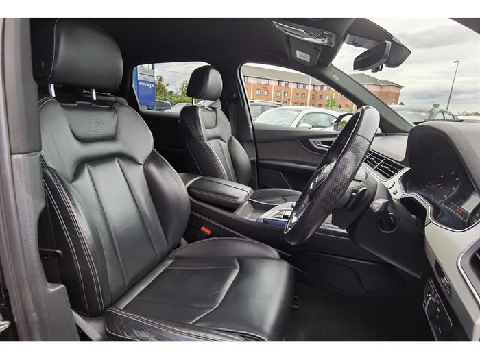 Audi Q7 2017