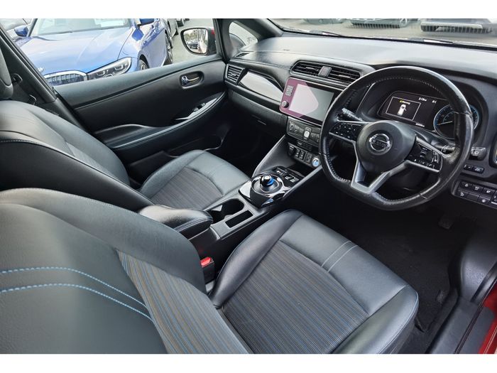 Nissan Leaf 2021