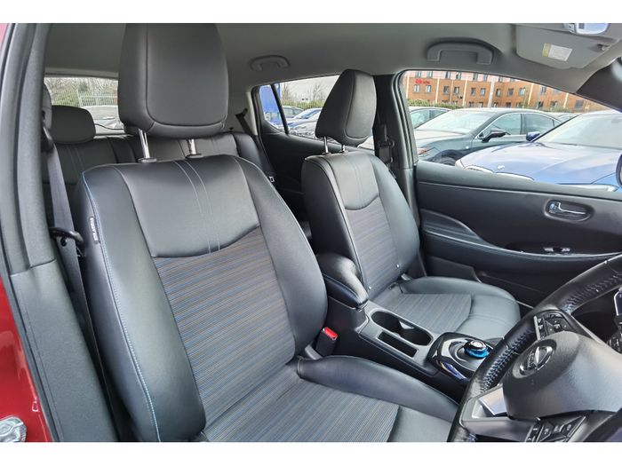 Nissan Leaf 2021