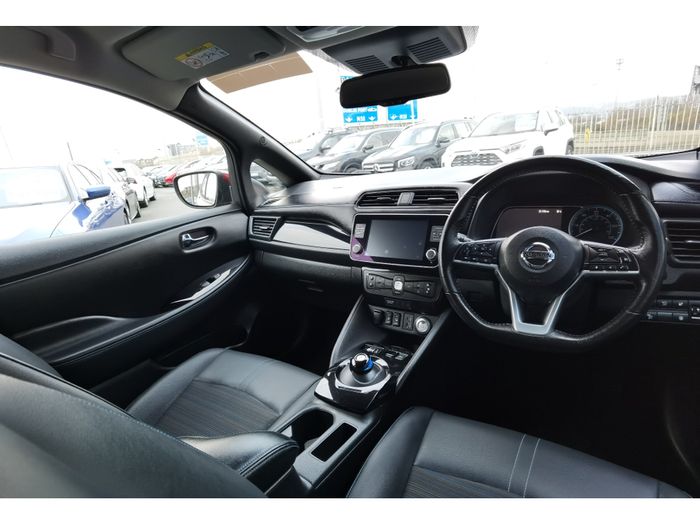 Nissan Leaf 2021
