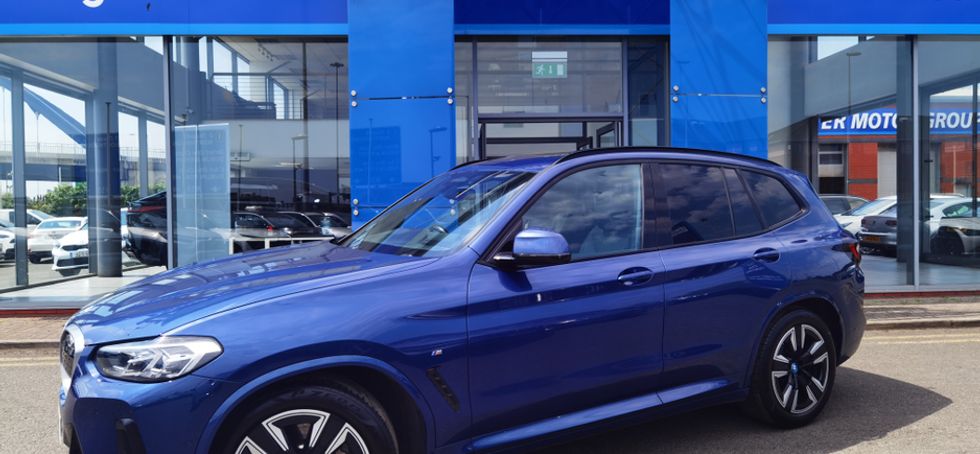 BMW iX3 2022