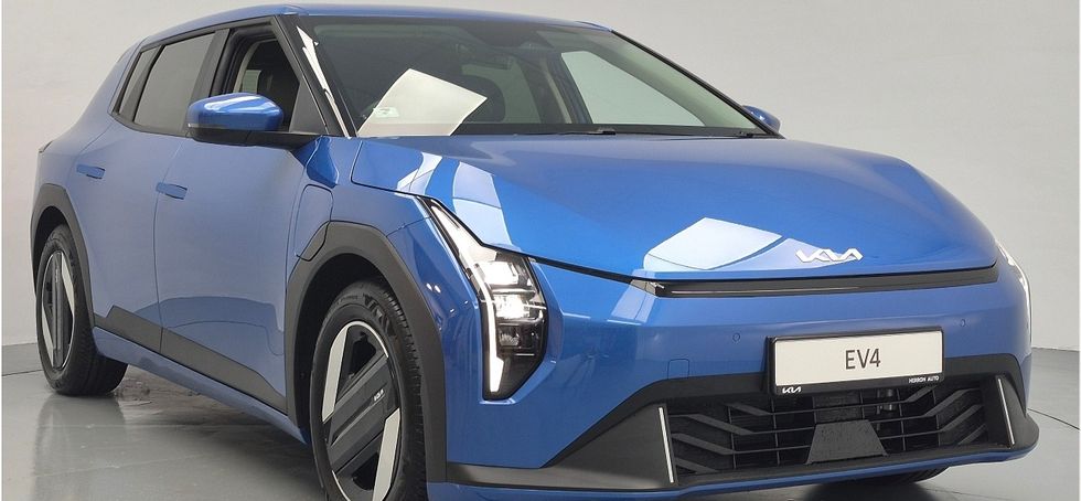 Kia EV4 2026