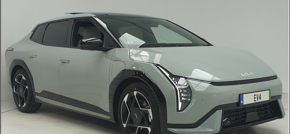 Kia EV4 2026