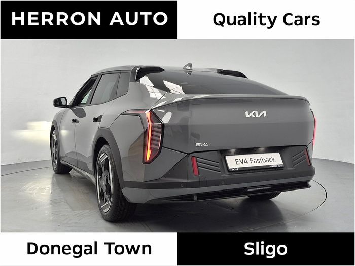 Kia EV4 2026