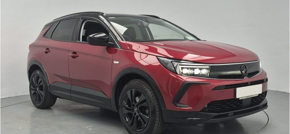 Opel GRANDLAND X 2023