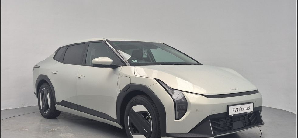 Kia EV4 2027