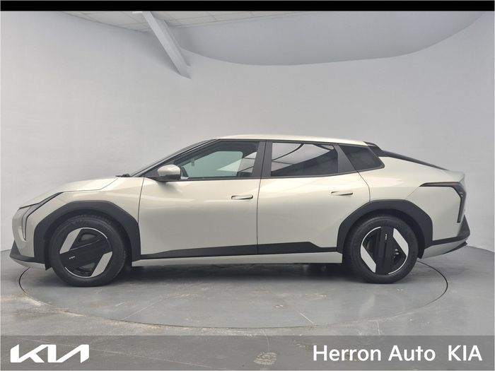 Kia EV4 2026