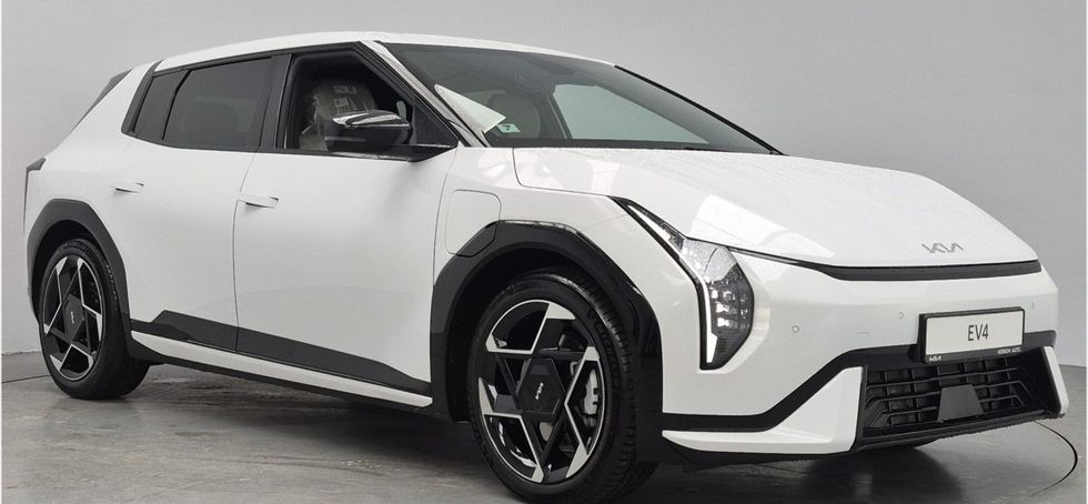 Kia EV4 2027