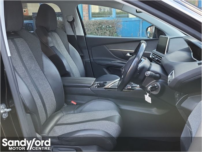 Peugeot 5008 2019
