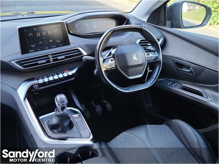 Peugeot 5008 2019