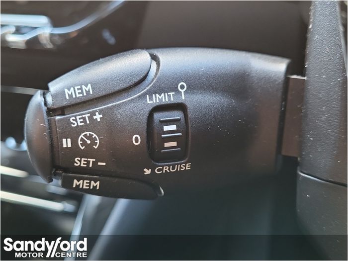 Peugeot 208 2022