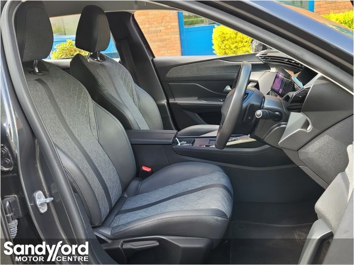 Peugeot 408 2023