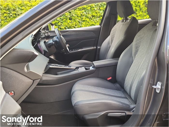 Peugeot 408 2023