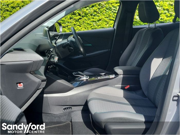 Peugeot 208 2022
