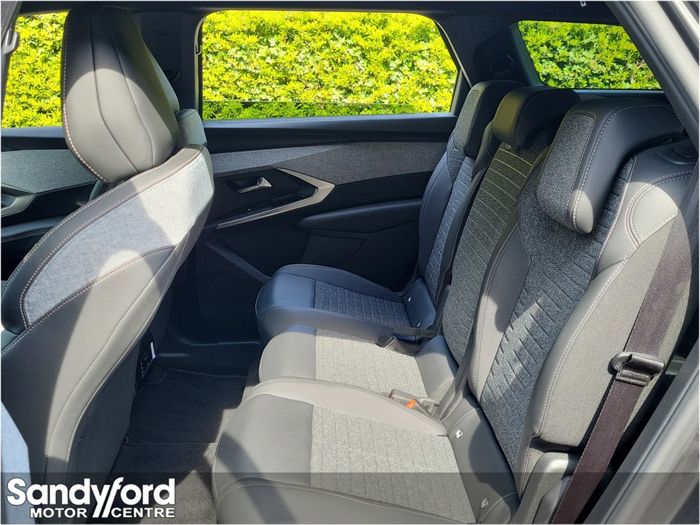 Peugeot 5008 2025