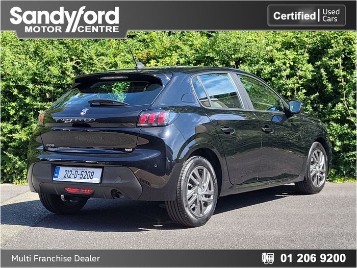 Peugeot 208 2021