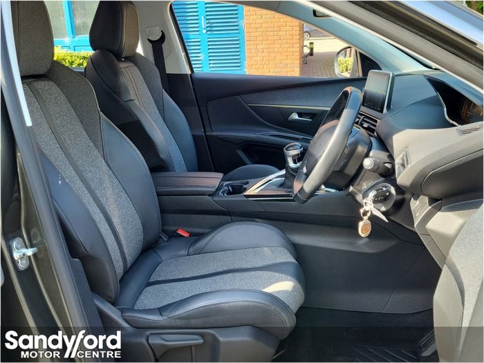 Peugeot 5008 2020