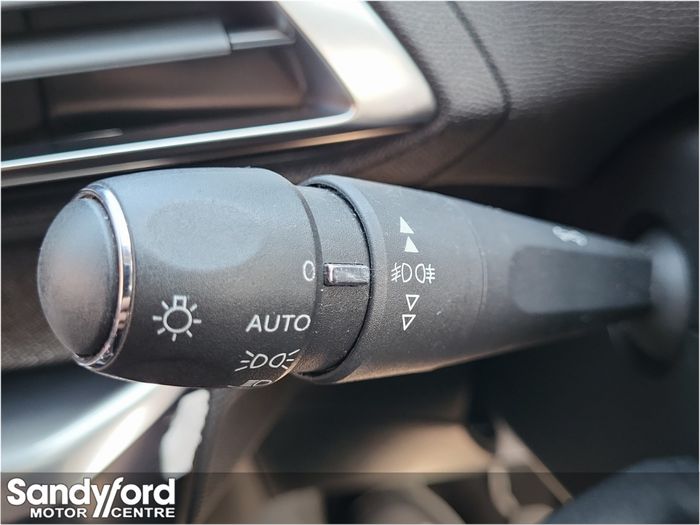Peugeot 5008 2020