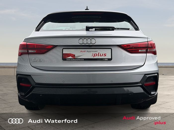 Audi Q3 2023