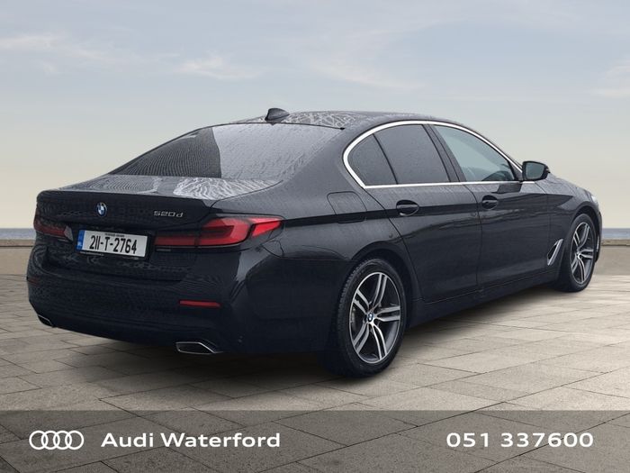 BMW 5 Series 2021
