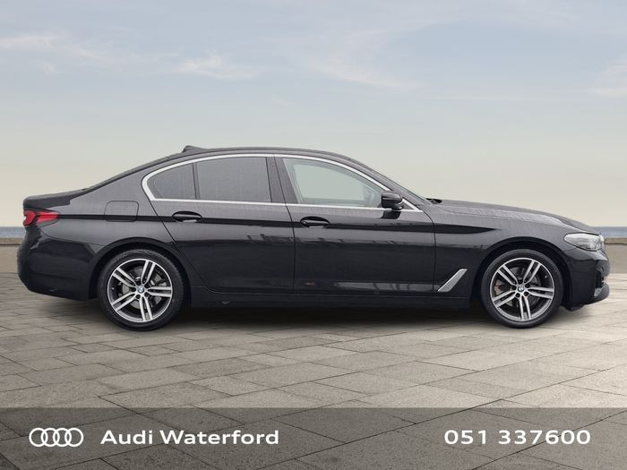 BMW 5 Series 2021