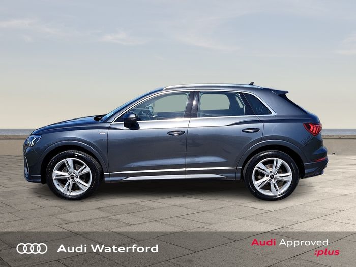 Audi Q3 2021