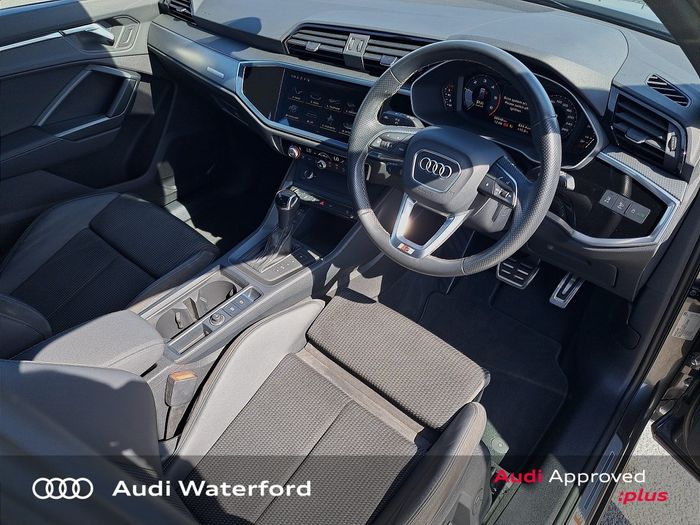 Audi Q3 2021