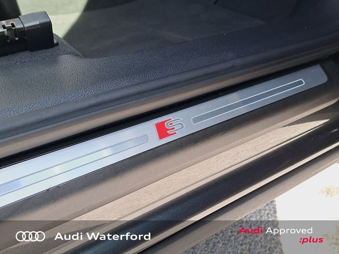 Audi Q3 2021