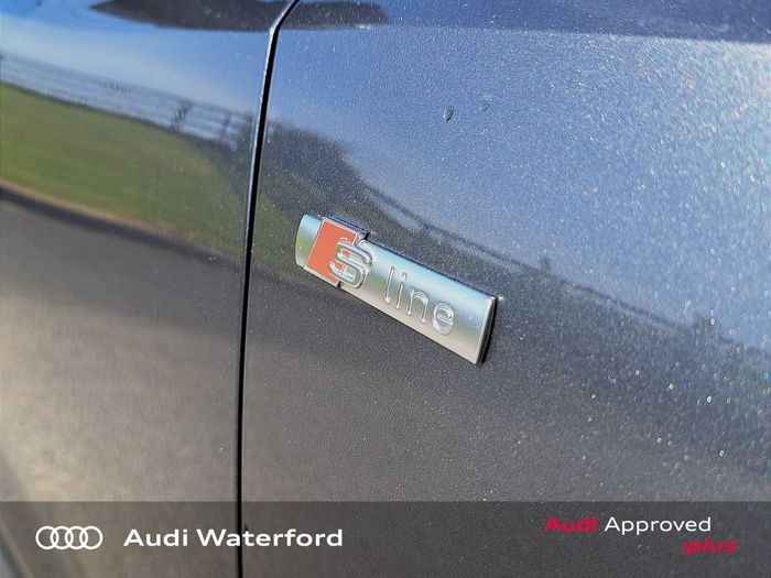 Audi Q3 2021