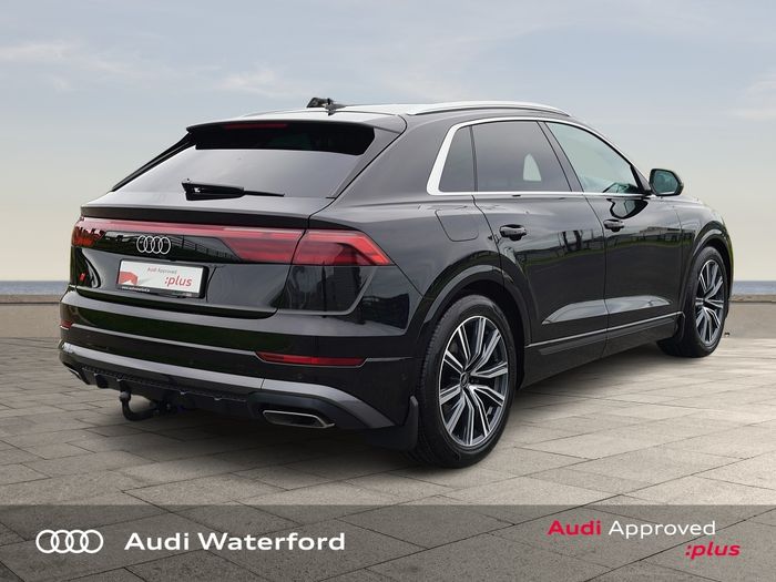 Audi Q8 2024