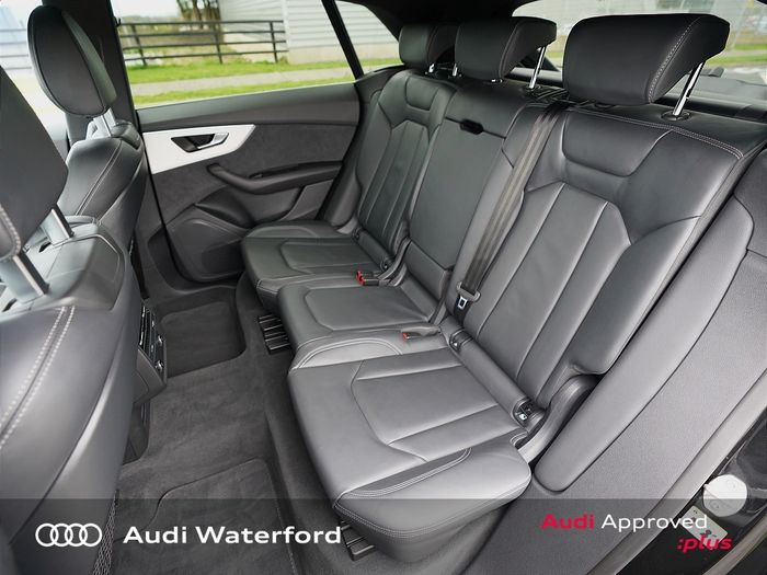 Audi Q8 2024