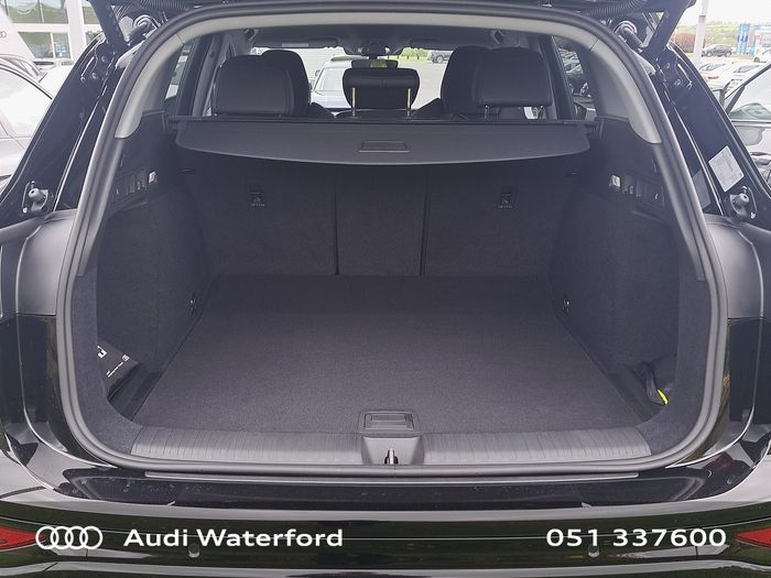 Audi Q6 e-tron 2026