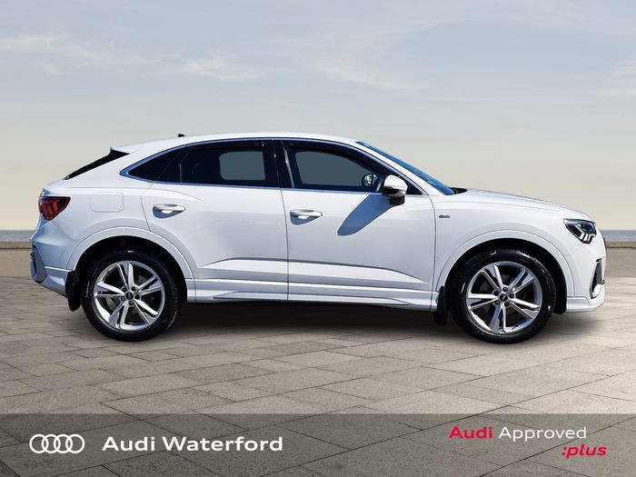 Audi Q3 2021