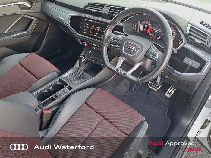 Audi Q3 2021