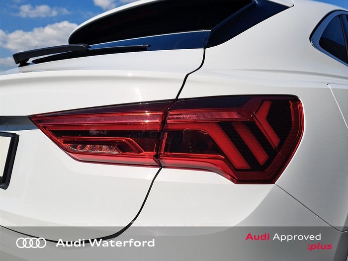 Audi Q3 2021