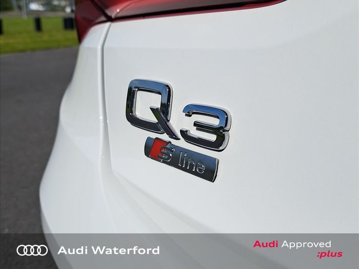 Audi Q3 2021