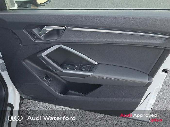 Audi Q3 2021