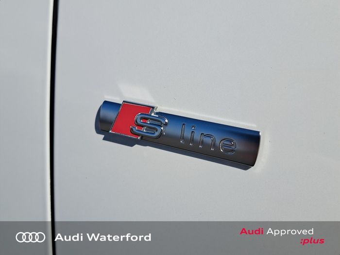 Audi Q3 2021