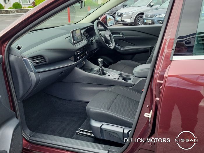 Nissan QASHQAI 2024